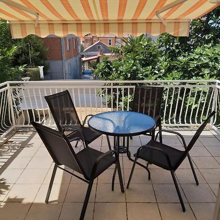 Apartmani Ana Tribalj 外观 照片