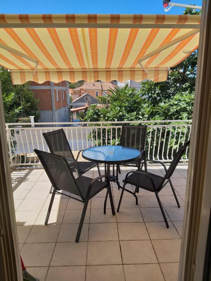 Apartmani Ana Tribalj 外观 照片