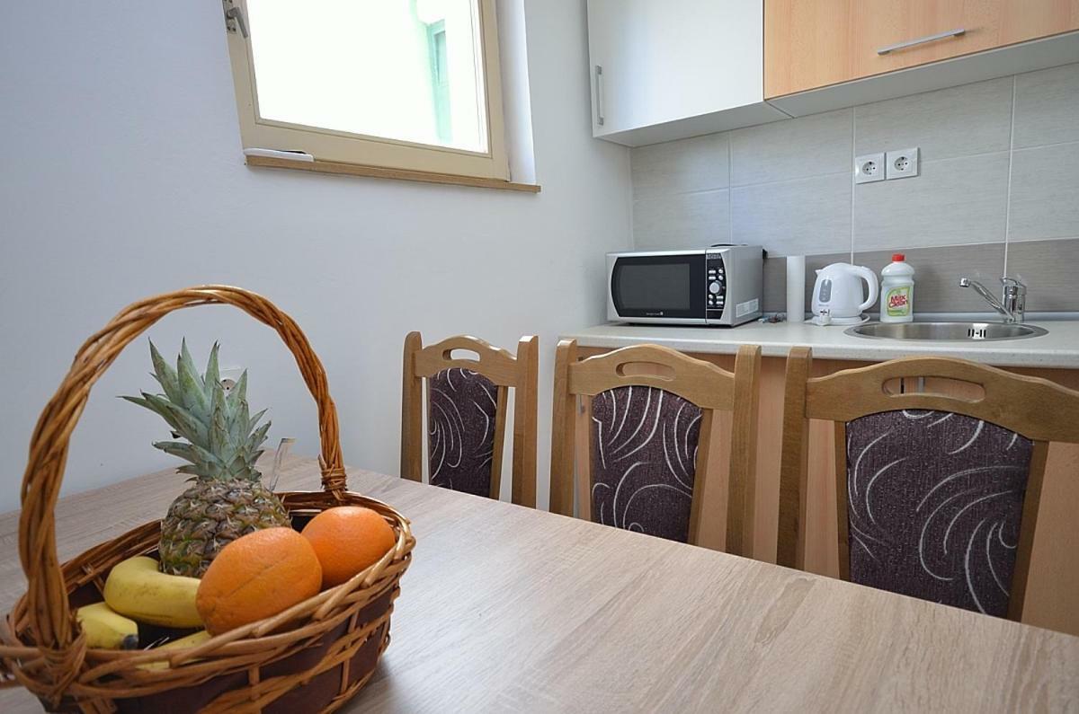 Apartmani Ana Tribalj 外观 照片