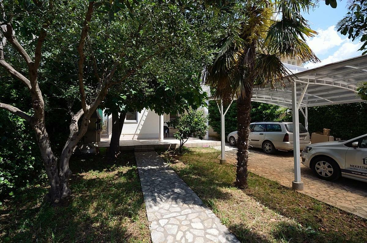 Apartmani Ana Tribalj 外观 照片